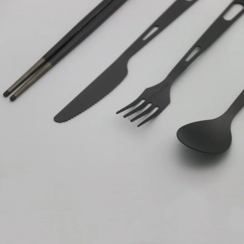 Pure Titanium Black Tableware  - Camping Cooking Set For 4 recension och pris